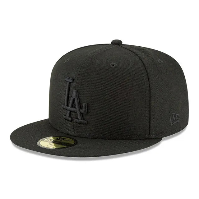 New EraLos Angeles Dodgers Black on Black with Gold 2025 World Series Champions Patch Grey UV New Era 59FIFTY Fitted Hat