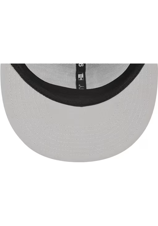 New Era Kansas City Royals 9FIFTYTrucker Snapback Hat-Black/White product image 5, provided for visual reference and product