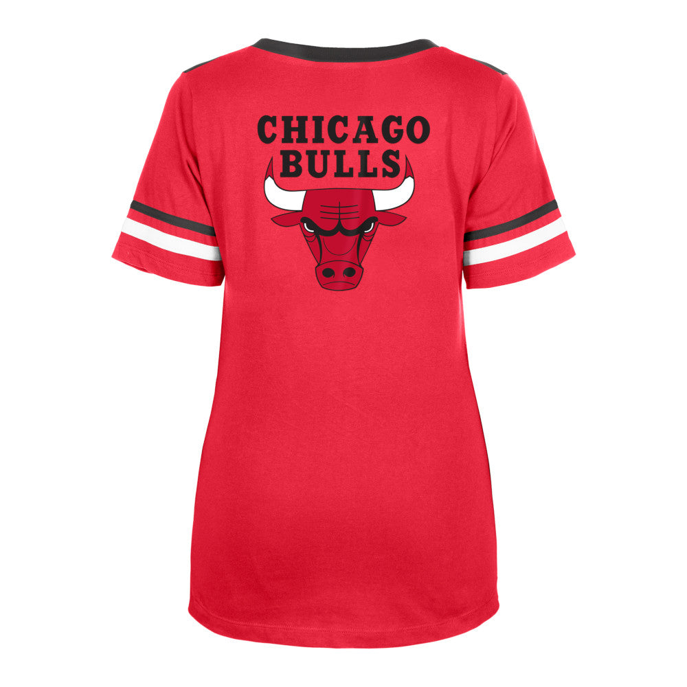 Chicago Bulls Women New Era Red V-Neck Colorblock T-Shirt product image 2, provided for visual reference and product detail