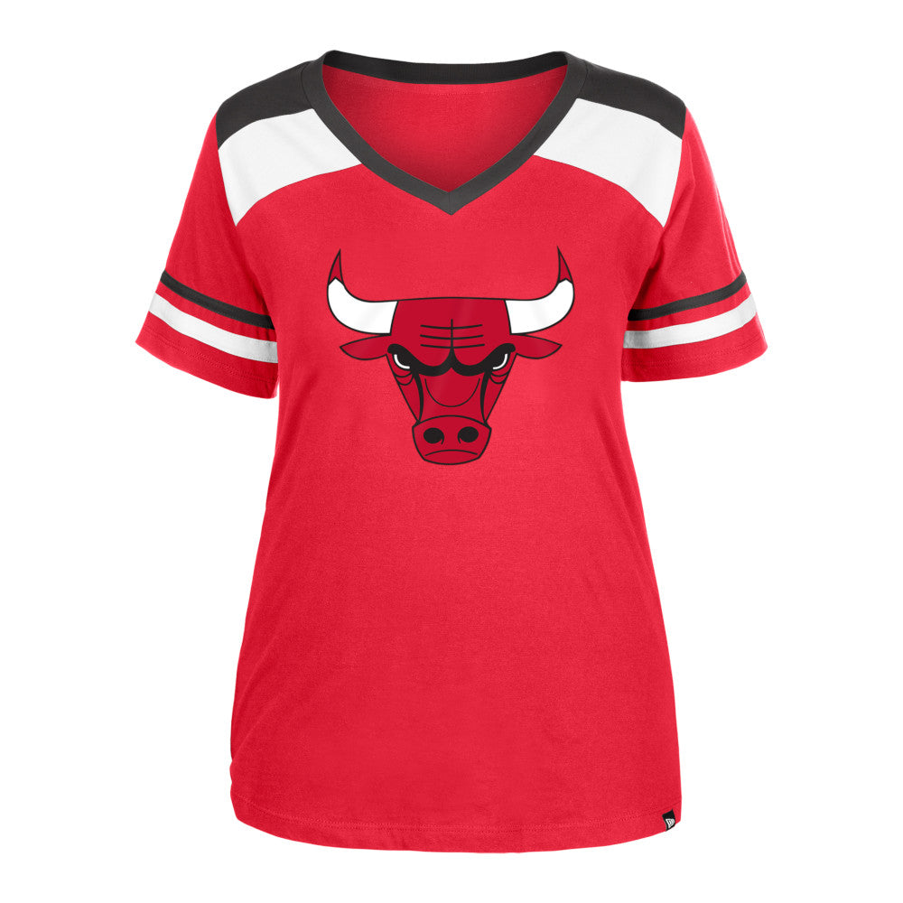 Chicago Bulls Women New Era Red V-Neck Colorblock T-Shirt product image 1, provided for visual reference and product detail