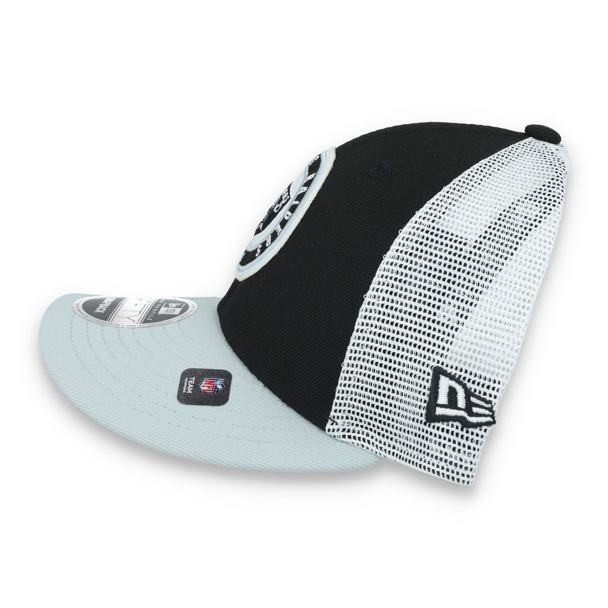 New Era Las Vegas Raiders Throwback Low Profile 9FIFTY Trucker Snapback Hat product image 6, provided for visual reference