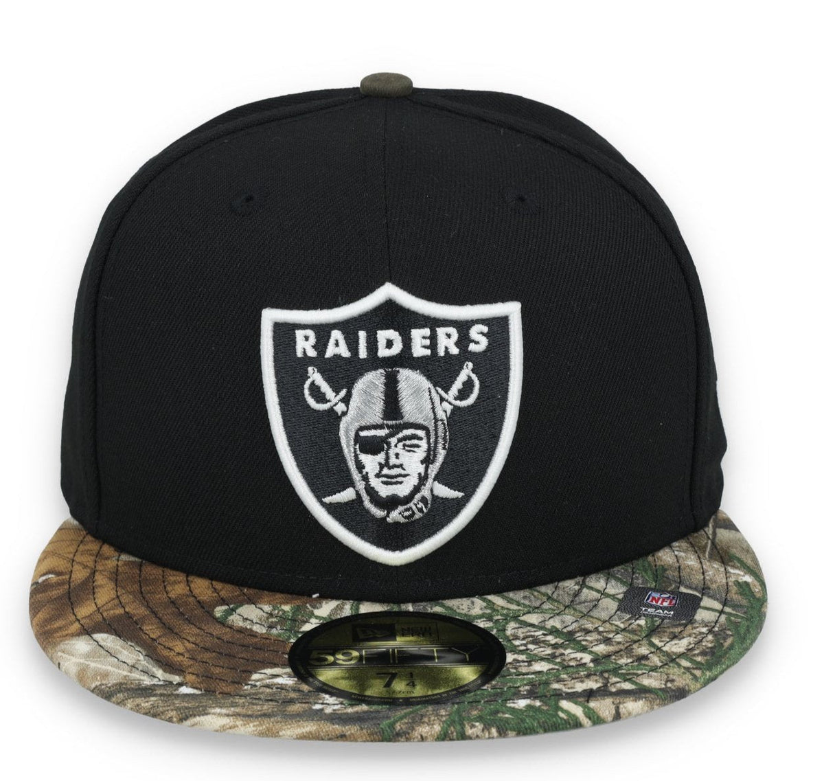 New Era Las Vegas Raiders Realtree Camo 59FIFTY Fitted Hat product image 1, provided for visual reference and product detail
