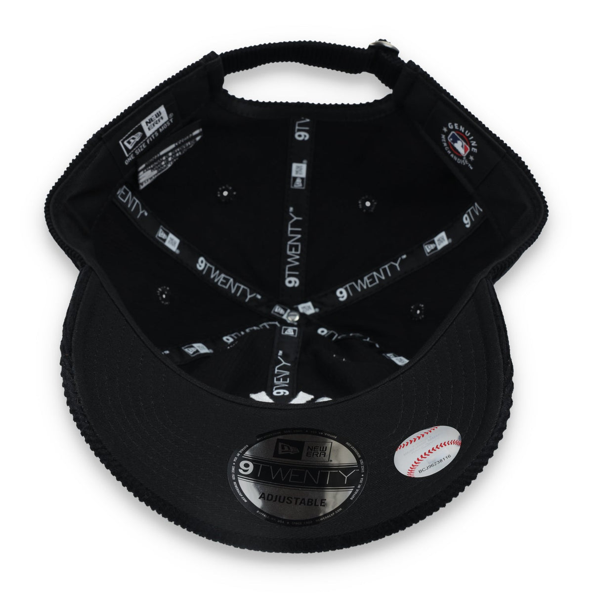 New Era New York Yankees Corduroy 9TWENTY Adjustable Hat-Black/White product image 7, provided for visual reference and