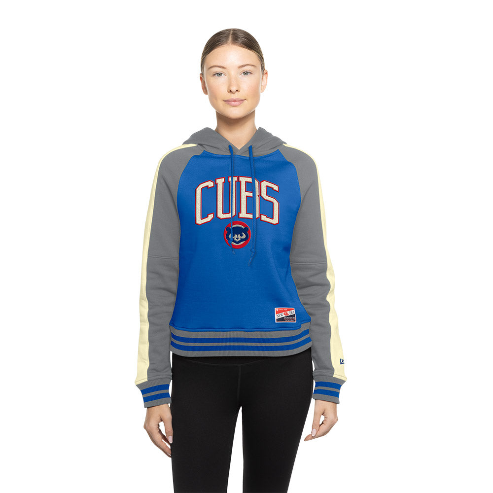 Chicago Cubs New Era Women 1934 Royal Pullover Hoodie product image 1, provided for visual reference and product detail