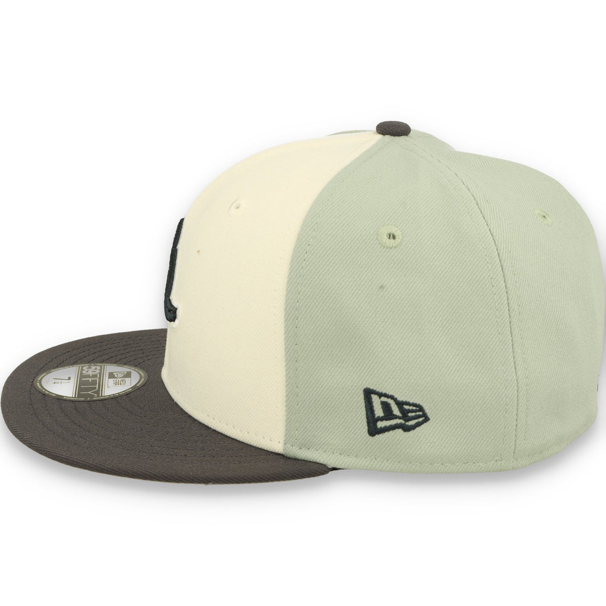 New Era Bravos De Leon Retro 2-Tone 59FIFTY Fitted Hat product image 3, provided for visual reference and product detail
