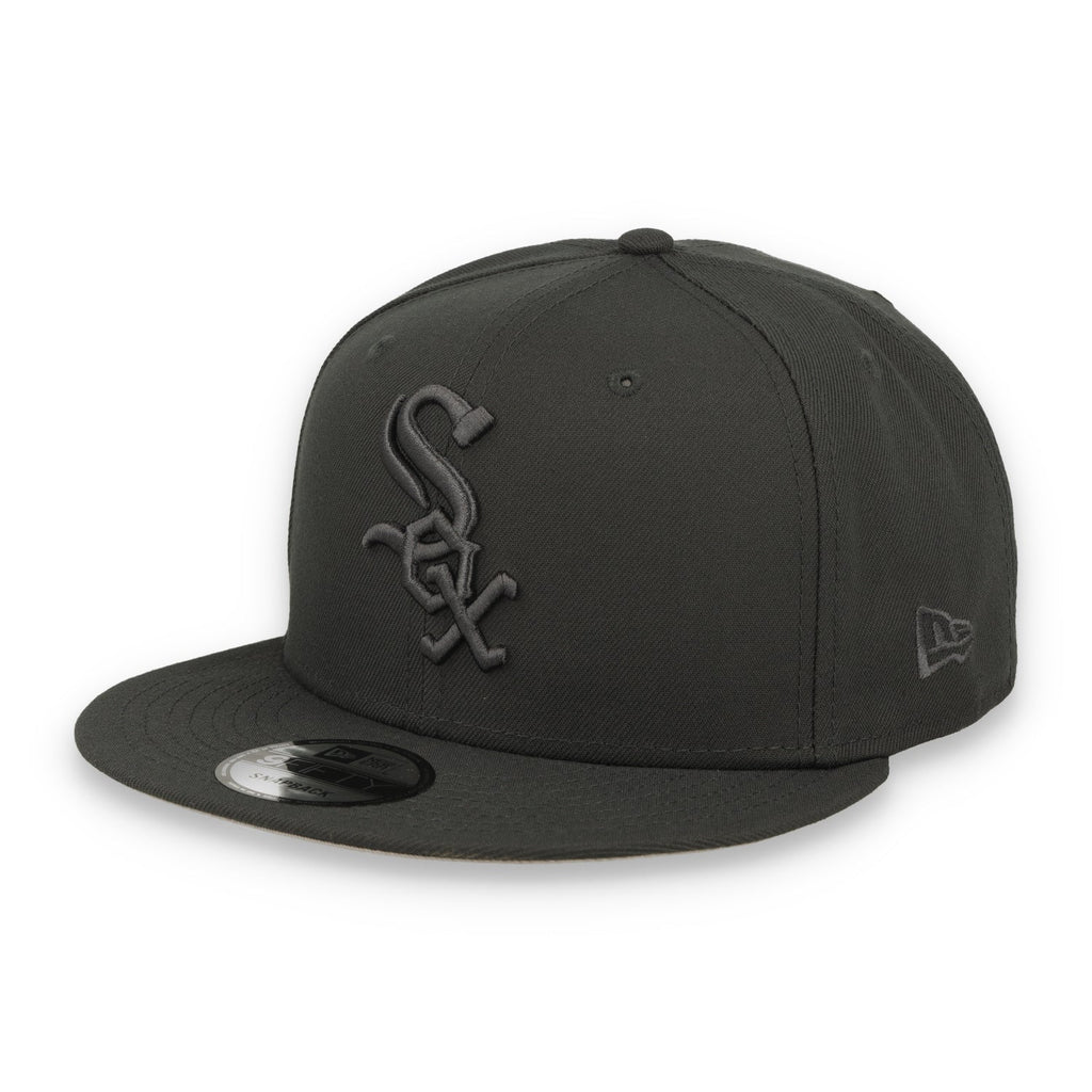 New Era Chicago White Sox 9FIFTY Snapback Hat - Gray product image 2, provided for visual reference and product detail review