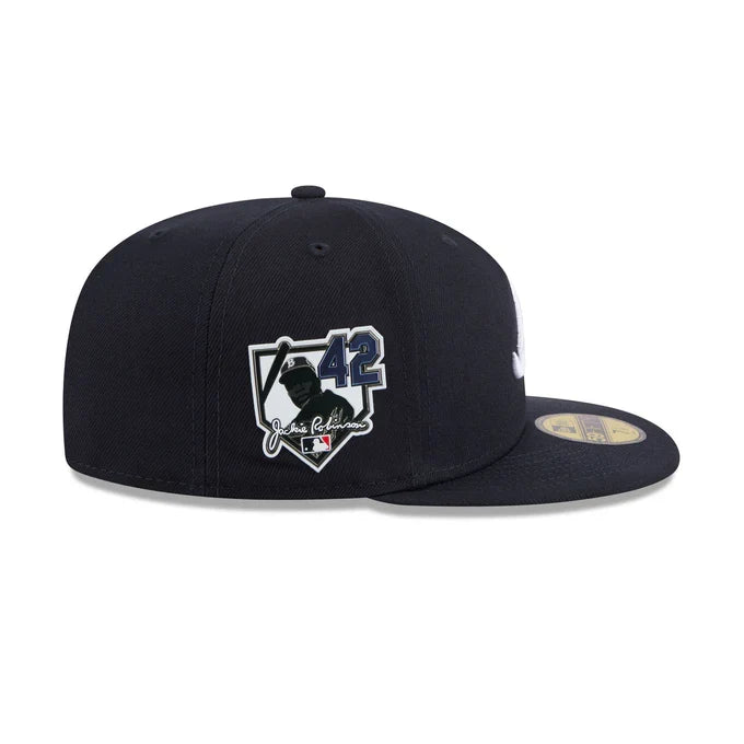 New Era Atlanta Braves Jackie Robinson 59FIFTY 2026 Fitted Hat - Black product image 4, provided for visual reference and
