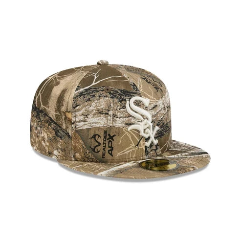 New Era Chicago White Sox RealTree 59Fifty Fitted Hat product image 1, provided for visual reference and product detail