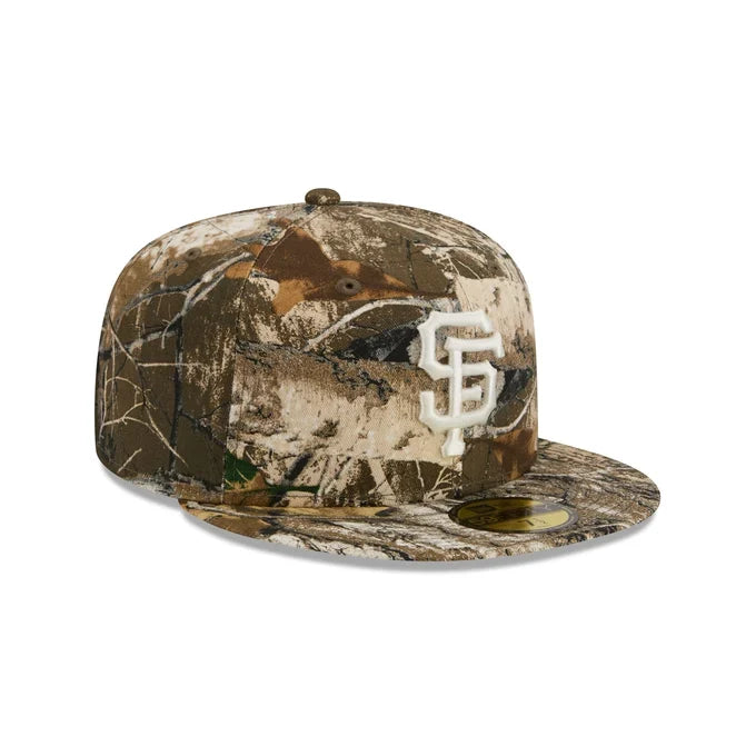 New Era San Francisco Giants RealTree 59Fifty Fitted Hat product image 1, provided for visual reference and product detail