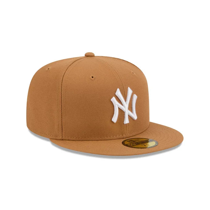 New Era New York Yankees Basic 59FIFTY Fitted Hat - Bronze product image 1, provided for visual reference and product detail