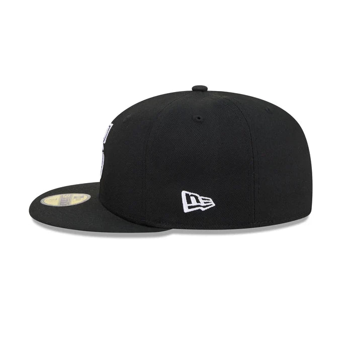 New Era Seattle Mariners Black On Black White Outline 59Fifty Color Basic Fitted product image 4, provided for visual