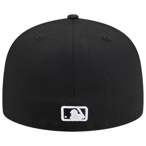 New Era New York Yankees Olive 59Fifty Fitted - Blk/White product image 5, provided for visual reference and product detail