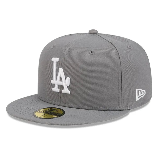 New Era Los Angeles Dodgers 59FIFTY Fitted Hat - Stone product image 1, provided for visual reference and product detail