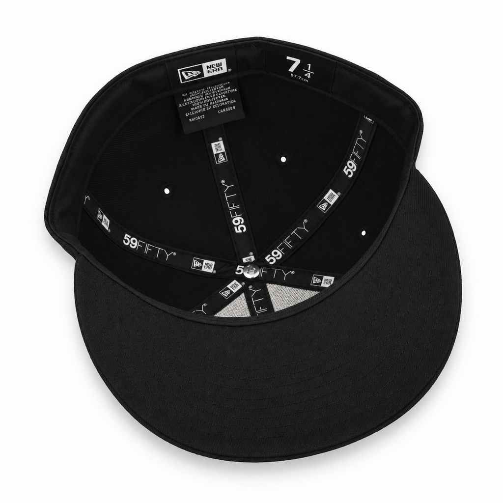 New Era Chivas De Guadalajara 59Fifty Fitted Hat - Black/White product image 7, provided for visual reference and product