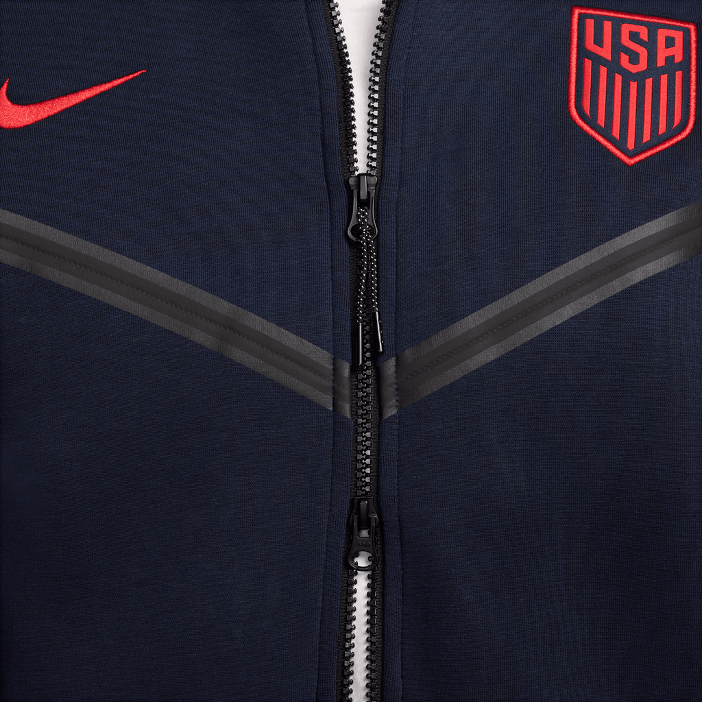 Nike U.S. Men Full-Zip Tech Fleece Hoodie product image 3, provided for visual reference and product detail review