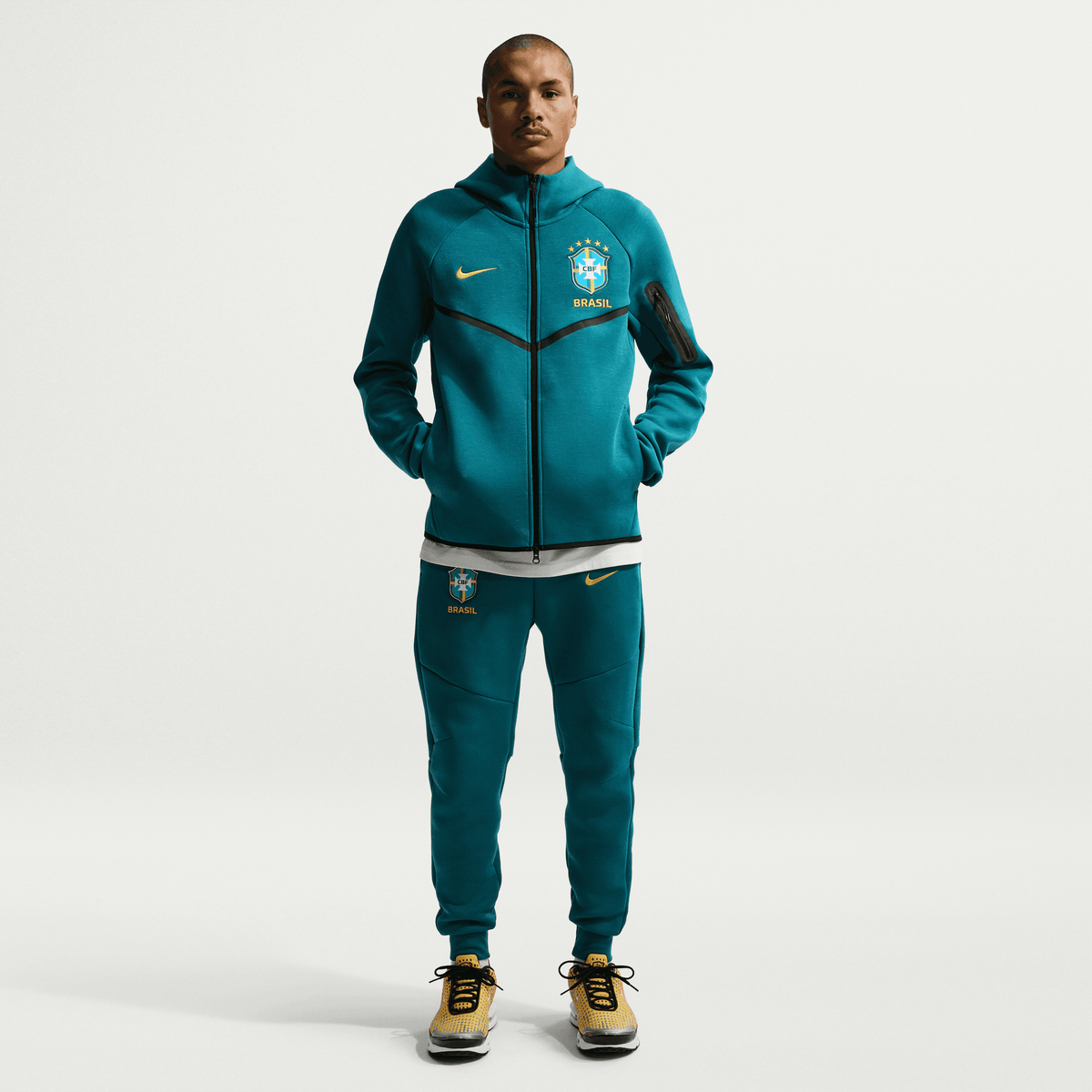 Nike Brazil Tech Fleece Windrunner Men Soccer Full-Zip Hoodie product image 2, provided for visual reference and product