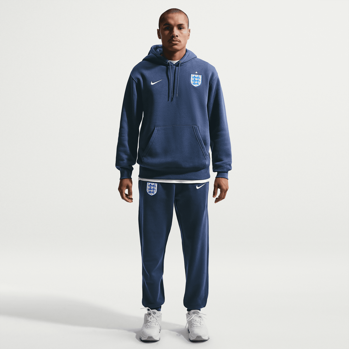 Nike England Club Men Soccer Pullover Hoodie product image 2, provided for visual reference and product detail review