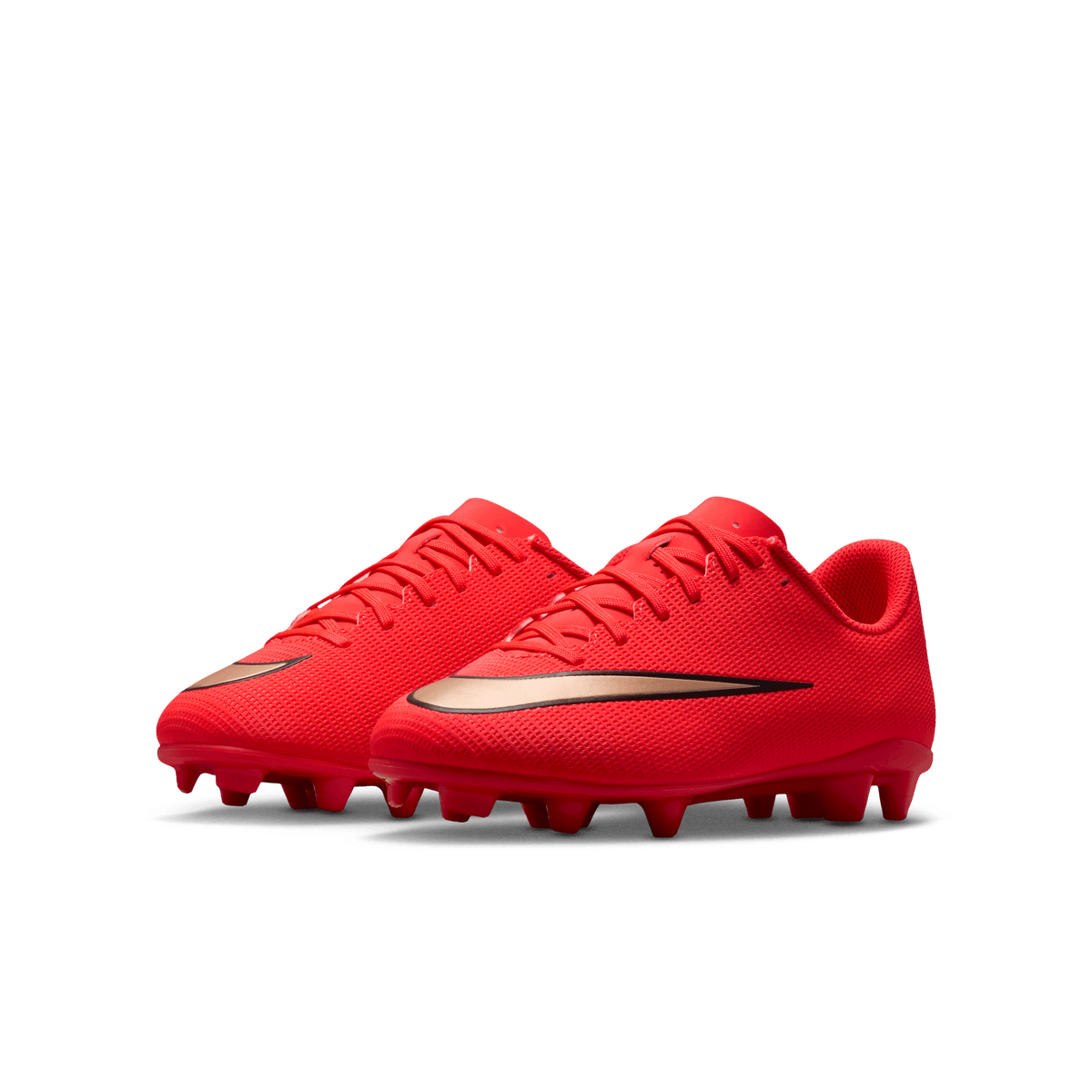 Nike Jr. Mercurial Vapor 17 Club Big Kids' MG/FG-BRIGHT CRIMSON/BLUR product image 3, provided for visual reference and