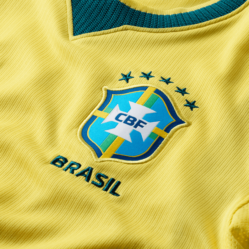 Nike Brazil Big Kids' Stadium Home Dri-FIT Soccer Replica Jersey 2026 product image 3, provided for visual reference and
