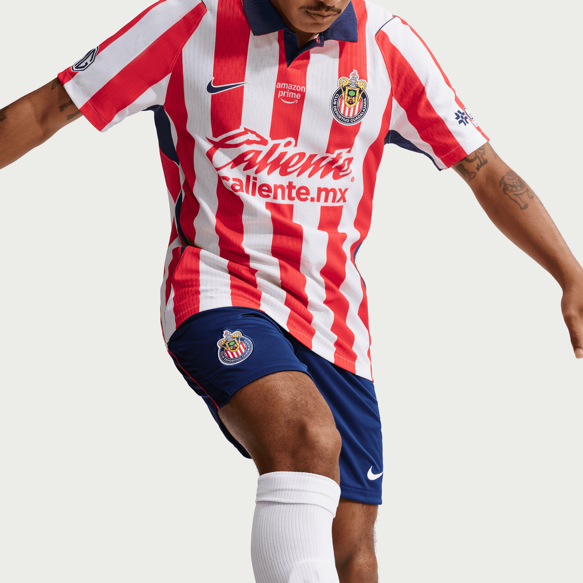 Nike C.D. Guadalajara Match Home Aero-FIT Soccer Authentic Jersey 26/27 product image 8, provided for visual reference and
