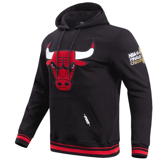 Chicago Bulls Black Retro Classic Pro Standard Hoodie product image 1, provided for visual reference and product detail