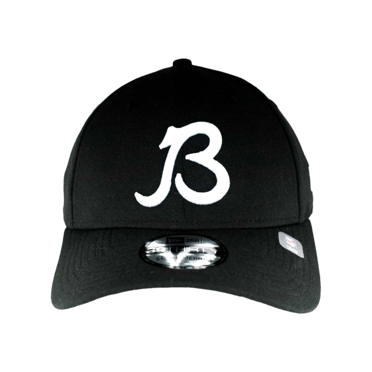 Chicago Bears New Era Black 39THIRTY Flex Fit Hat product image 2, provided for visual reference and product detail review