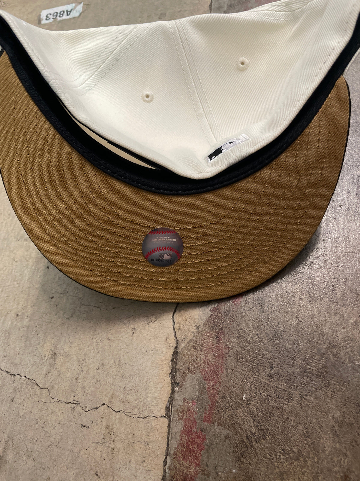 New Era San Francisco Giants 50th Anniversary Side Patch 59IFTY Fitted hat- Chrome/Black product image 7, provided for