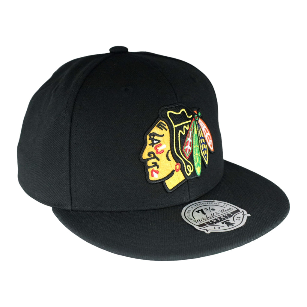 Chicago Blackhawks Black Liberty Mitchell & Ness Fitted Hat product image 3, provided for visual reference and product