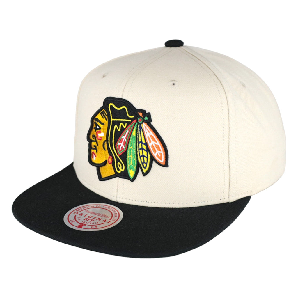 Chicago Blackhawks Cream Mitchell & Ness Snapback Hat product image 3, provided for visual reference and product detail