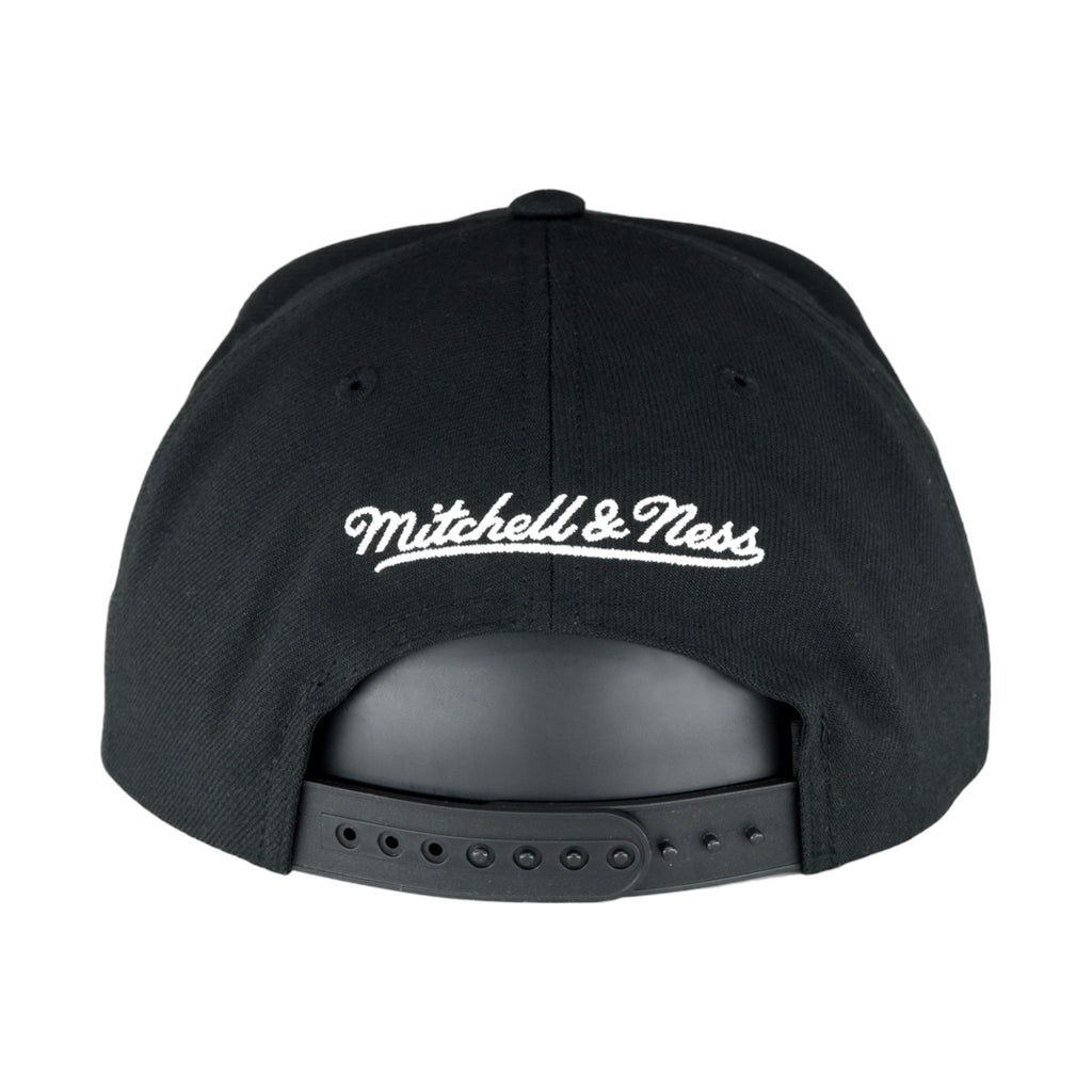 Chicago Blackhawks Black Mitchell & Ness Snapback Hat product image 6, provided for visual reference and product detail