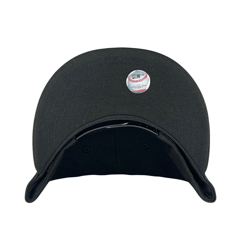 Chicago Cubs Cheetah Logo New Era 9FIFTY Black Snapback Hat product image 7, provided for visual reference and product