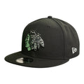 Chicago Blackhawks New Era Black White 9FIFTY Snapback Hat product image 1, provided for visual reference and product detail