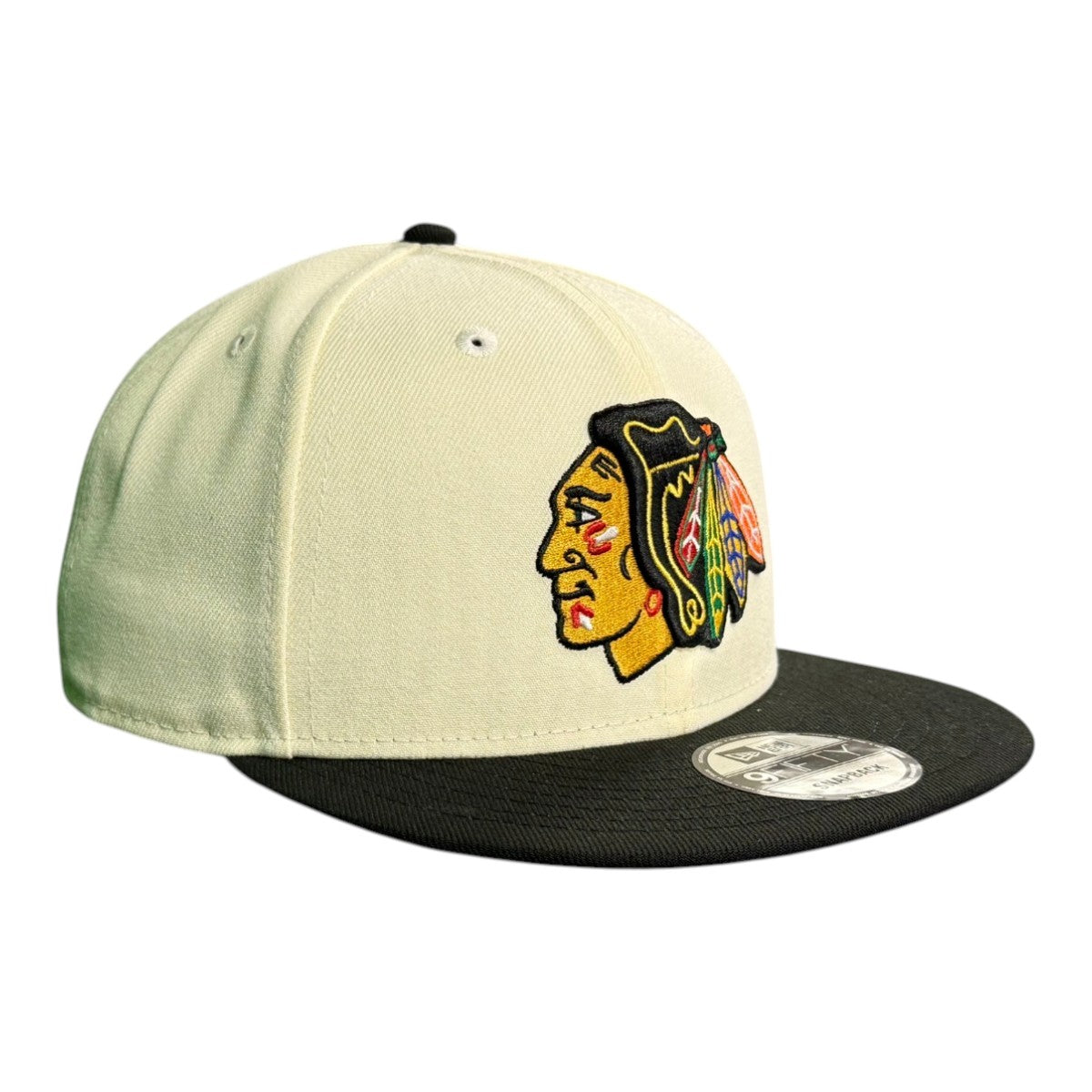 Chicago Blackhawks New Era Chrome/Black 9FIFTY Snapback Hat product image 1, provided for visual reference and product