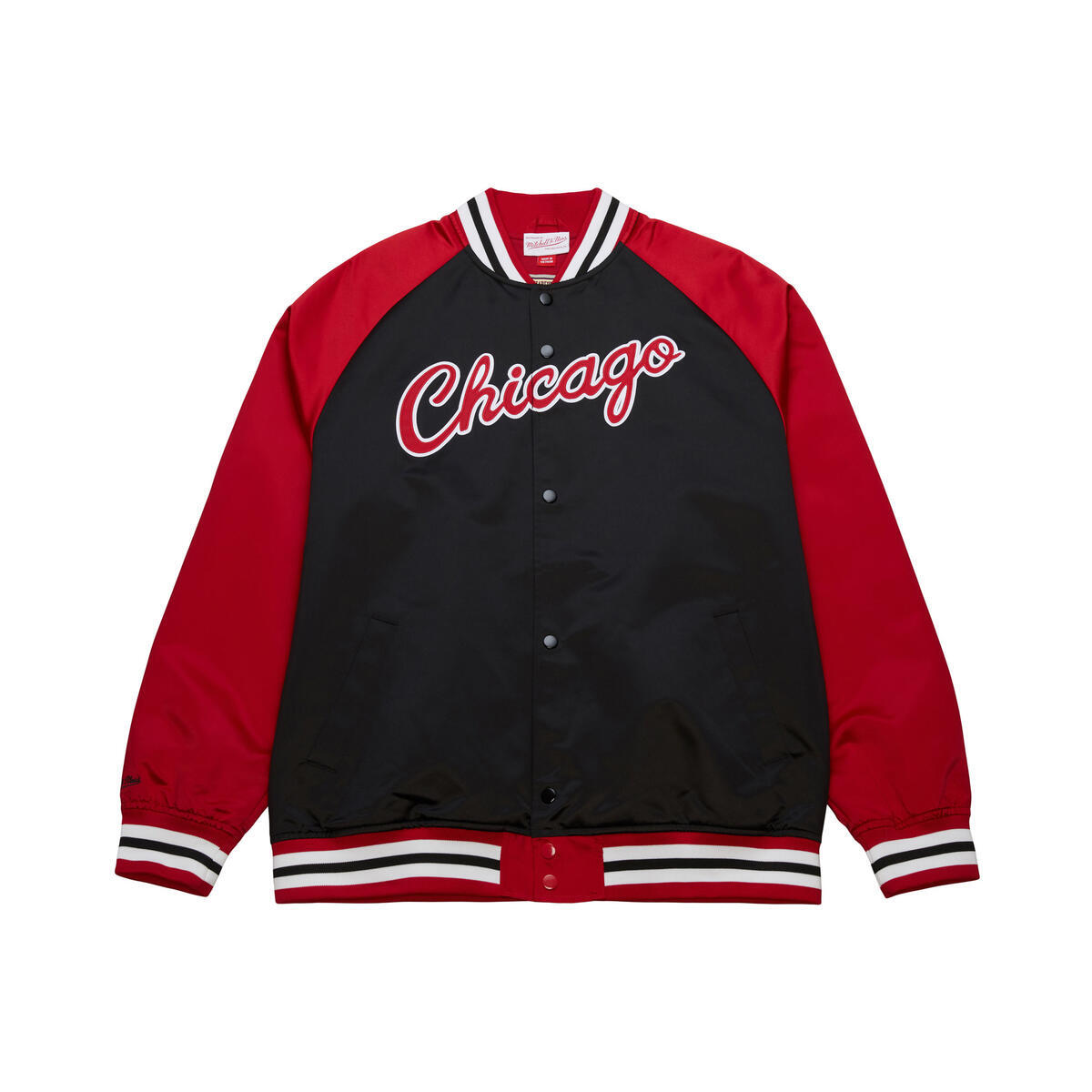 Chicago Bulls Mitchell & Ness Double Clutch Satin Jacket product image 1, provided for visual reference and product detail