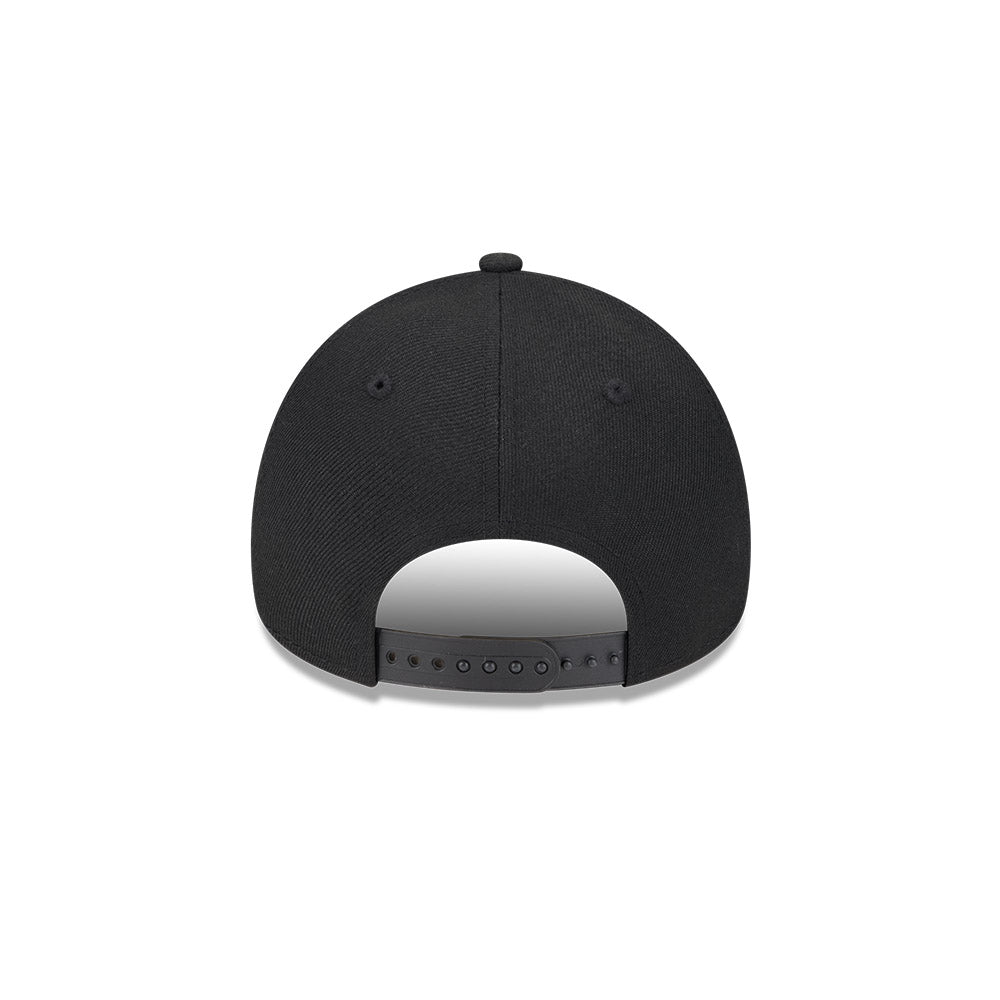 Chicago Bulls New Era 9FORTY A-Frame Black/White Adjustable Hat product image 6, provided for visual reference and product