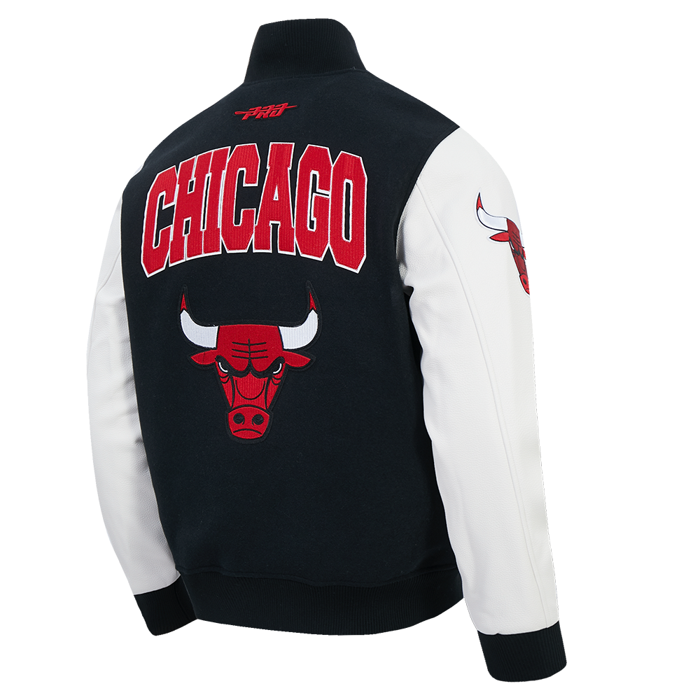 Chicago Bulls Pro Standard City Arch Wool Varsity Jacket product image 2, provided for visual reference and product detail