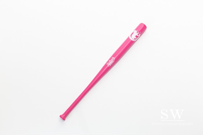 Chicago Cubs 18 inch Pink Wooden Mini Bat product image 3, provided for visual reference and product detail review