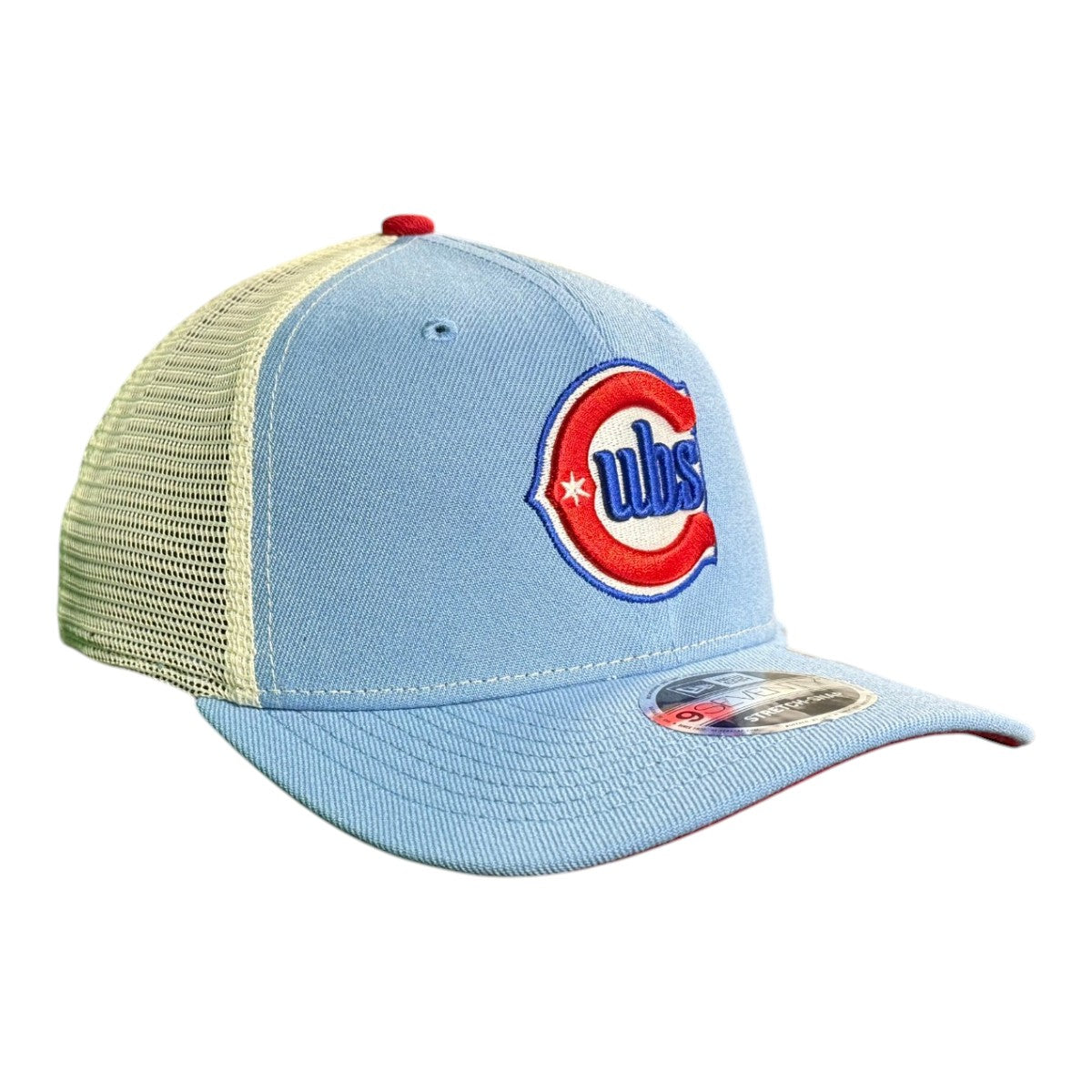Chicago Cubs New Era 9SEVENTY Alt Sky Trucker Hat product image 3, provided for visual reference and product detail review