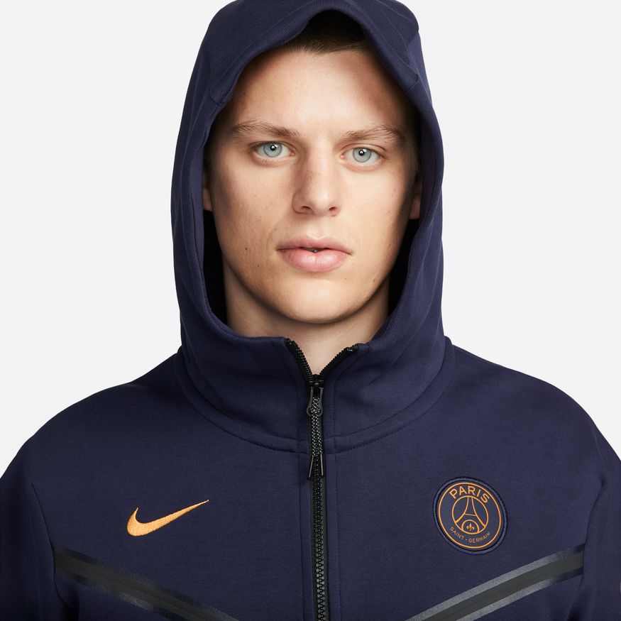 Nike Men Paris Saint-Germain Tech Fleece Windrunner Full-Zip Hoodie product image 3, provided for visual reference and