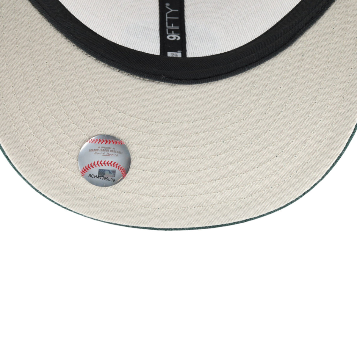 Chicago Cubs Stone/Green Scoreboard Clock New Era 9FIFTY Snapback Hat product image 7, provided for visual reference and