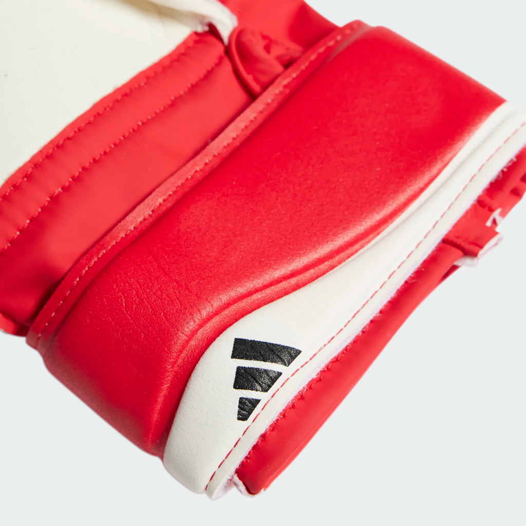 Adidas Jr Predator GK Gloves product image 3, provided for visual reference and product detail review