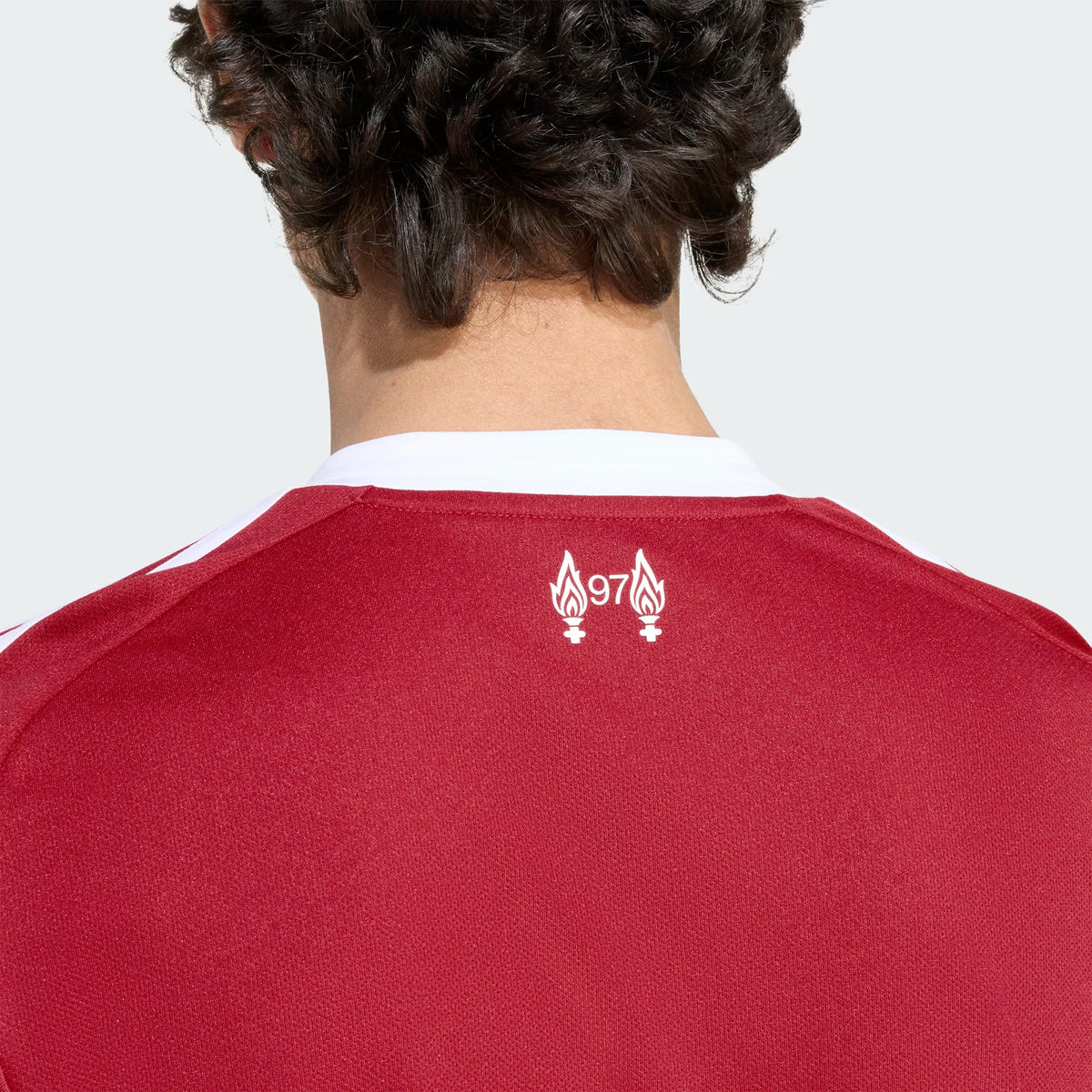 Adidas Men Liverpool FC Stadium Home Soccer Jersey 25/26 product image 4, provided for visual reference and product detail