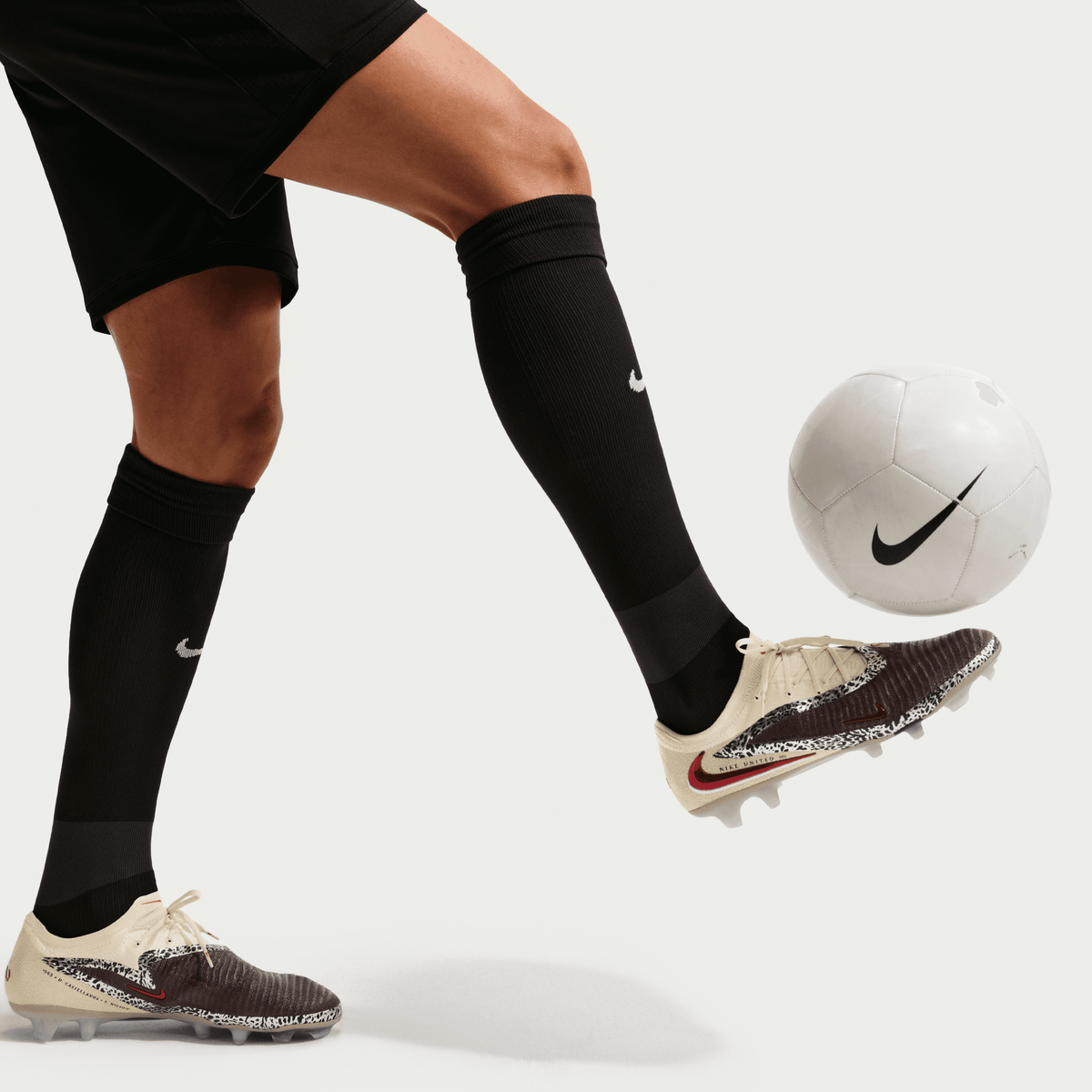 Nike United Phantom 6 Low Elite FG-Burgundy Crush/university Red-fossil product image 13, provided for visual reference and