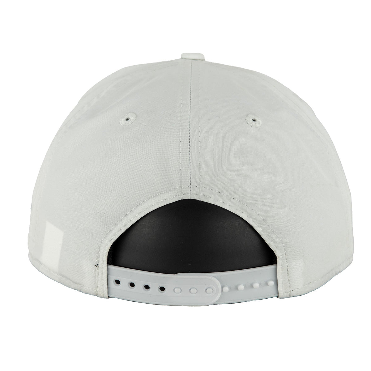 Chicago Bears White New Era 9SEVENTY Stretch-Snap Adjustable Hat product image 6, provided for visual reference and product
