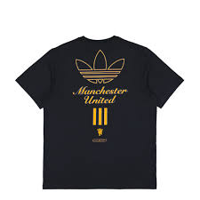 ADIDAS MANCHESTER UNITED ICON GRAPHIC T-Shirt product image 2, provided for visual reference and product detail review