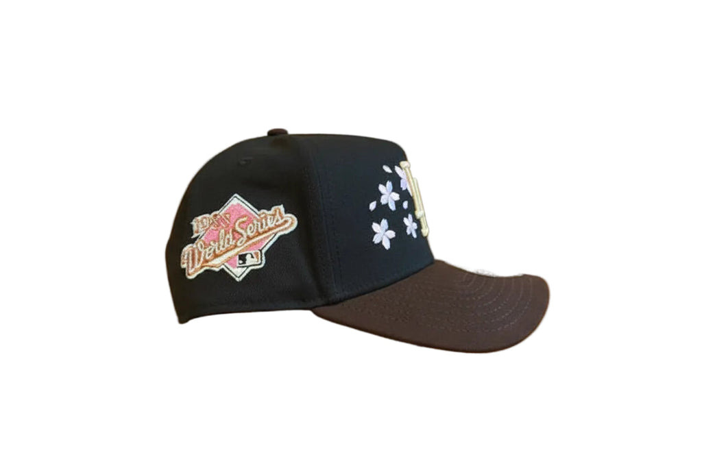New Era Los Angeles Dodgers 'Cherry Blossoms' 1988 side patch a frame pink UV product image 2, provided for visual reference