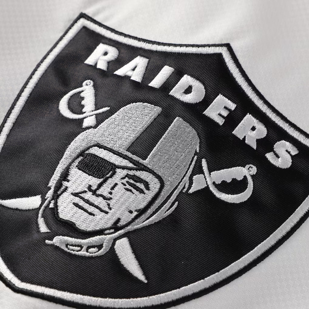 Mitchell & Ness Las Vegas Raiders Head Coach Lightweight Anorak Quarter-Zip Windbreaker product image 3, provided for visual