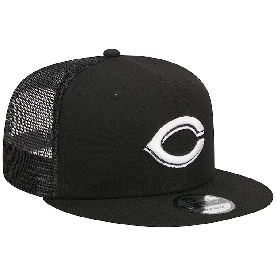 New Era Cincinnati Reds Trucker 9FIFTY Snapback Hat-Black/White product image 2, provided for visual reference and product