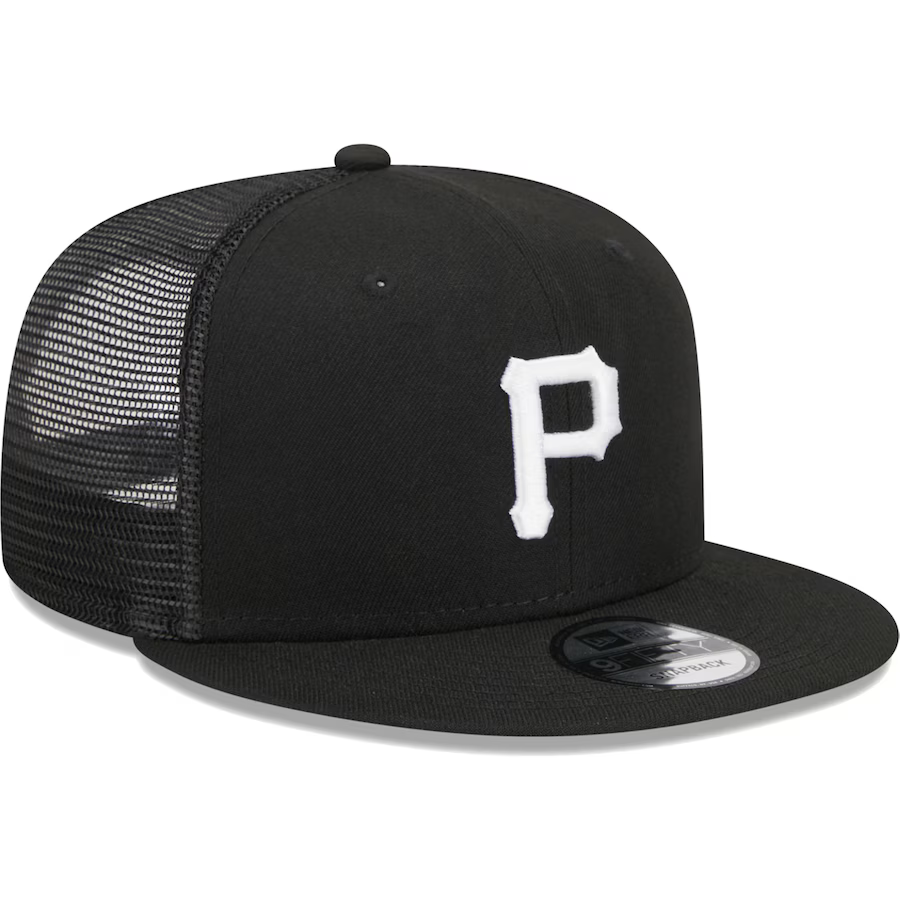 New Era Pittsburgh Pirates Trucker 9FIFTY Snapback Hat-Black/White product image 1, provided for visual reference and