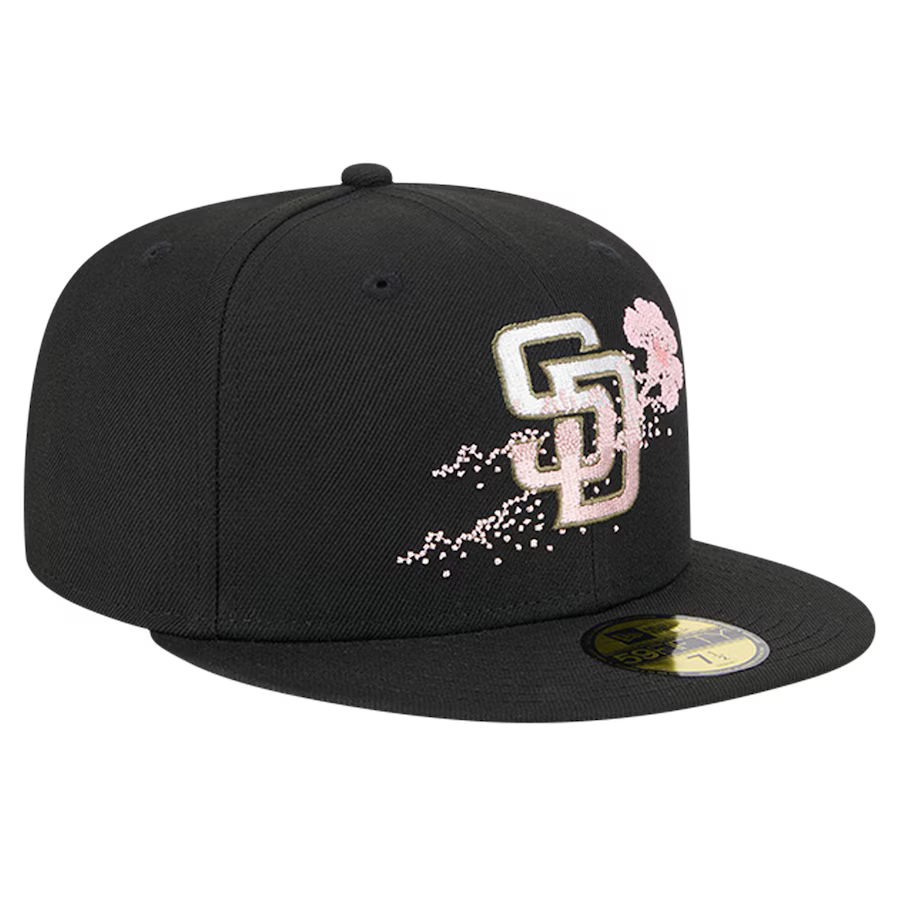 New Era San Diego Padres Floral 59FIFTY Fitted Hat product image 2, provided for visual reference and product detail review